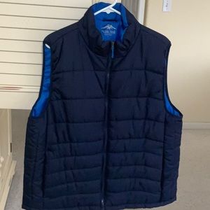 Men’s Pacific Trail vest. Size large. Like new never worn.